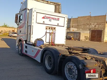 Mercedes-Benz  Actros 2012 года за 29 000 000 тг. в Павлодар – фото 2