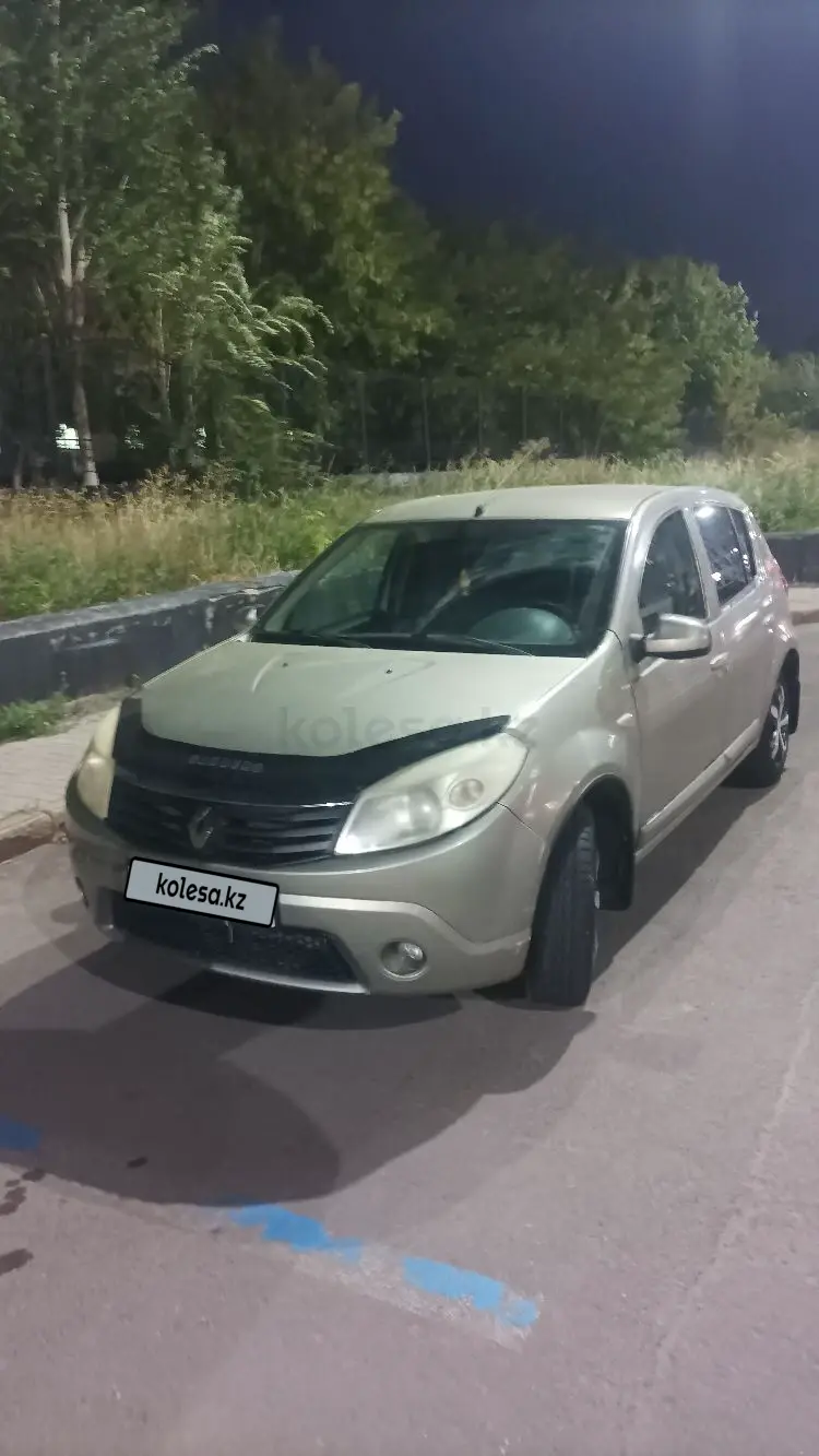 Renault Sandero, 2012