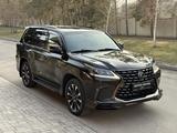 Lexus LX 570 2021 года за 58 500 000 тг. в Алматы – фото 2