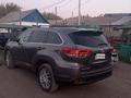 Toyota Highlander 2018 годаfor11 400 000 тг. в Уральск – фото 2