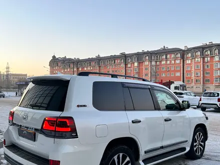 Toyota Land Cruiser 2017 года за 34 900 000 тг. в Астана – фото 6