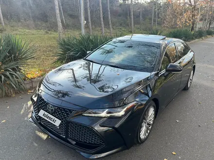 Toyota Avalon 2020 года за 10 000 000 тг. в Актобе – фото 15