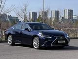 Lexus ES 250 2021 года за 18 300 000 тг. в Астана