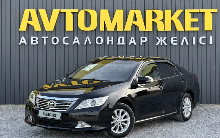 Toyota Camry 2012 года за 8 790 000 тг. в Актобе