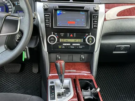 Toyota Camry 2012 года за 8 790 000 тг. в Актобе – фото 7