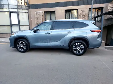 Toyota Highlander 2023 года за 27 000 000 тг. в Алматы – фото 16