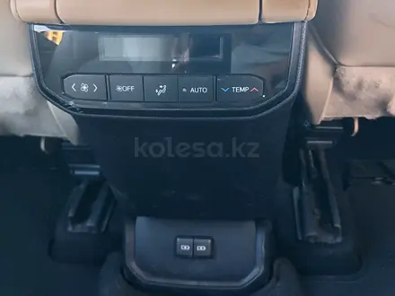Toyota Highlander 2023 года за 27 000 000 тг. в Алматы – фото 5