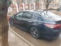 Toyota Camry 2018 года за 8 500 000 тг. в Караганда – фото 2