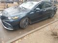 Toyota Camry 2018 года за 8 500 000 тг. в Караганда – фото 3