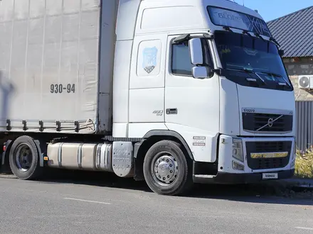 Volvo  FH 2012 года за 26 000 000 тг. в Атырау – фото 2