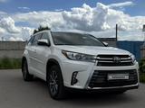 Toyota Highlander 2017 годаүшін17 900 000 тг. в Костанай – фото 2