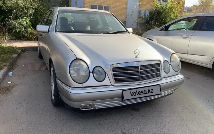 Mercedes-Benz E 240 1999 года за 3 870 000 тг. в Астана