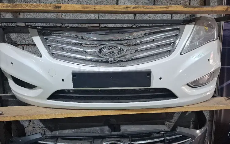 Бампер решетка Hyundai Elantra за 12 000 тг. в Костанай