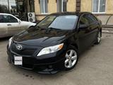 Toyota Camry 2010 года за 5 700 000 тг. в Уральск – фото 2