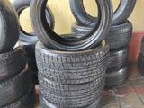 Резина/Шины YOKOHAMA 245/40 R18 ЗИМА/ЛИПУЧКА 4 шт за 15 000 тг. в Алматы