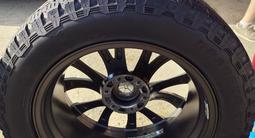 Диски с Шинами 275/55/R20 A/T за 380 000 тг. в Актау – фото 2