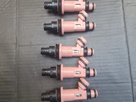 Форсунки 3UZ-FE. Объём 4.3л за 15 000 тг. в Алматы