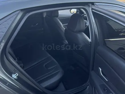 Hyundai Elantra 2024 года за 8 300 000 тг. в Алматы – фото 16