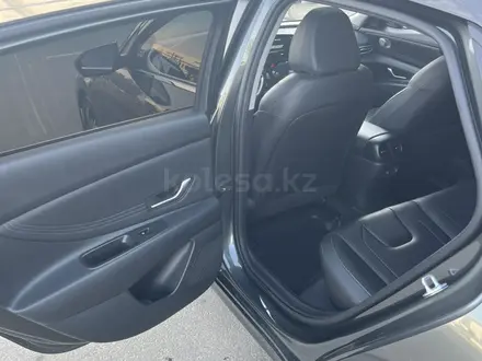 Hyundai Elantra 2024 года за 8 300 000 тг. в Алматы – фото 17