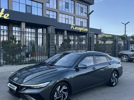Hyundai Elantra 2024 года за 8 300 000 тг. в Алматы