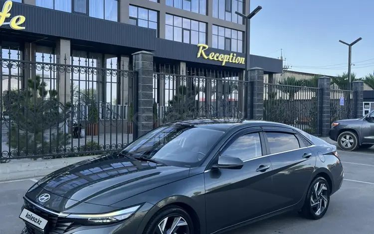 Hyundai Elantra 2024 годаүшін8 300 000 тг. в Алматы