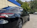 Toyota Camry 2023 года за 18 200 000 тг. в Шымкент – фото 3