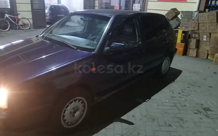 Volkswagen Golf 1995 годаүшін1 750 000 тг. в Тараз