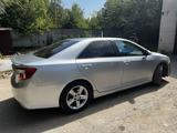 Toyota Camry 2014 годаfor9 200 000 тг. в Алматы – фото 2