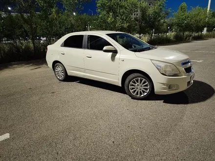 Chevrolet Cobalt 2014 года за 4 500 000 тг. в Атырау – фото 2