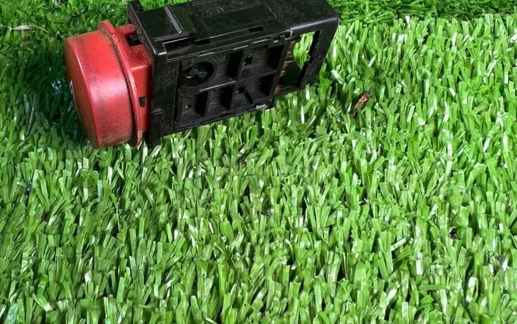 Кнопка аварийного аварийка Хендай Гетз Hyundai Getz за 6 000 тг. в Алматы