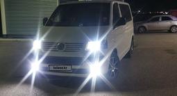 Volkswagen Transporter 2004 года за 5 500 000 тг. в Караганда