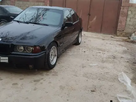 BMW 318 1993 года за 1 400 000 тг. в Шымкент