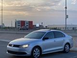 Volkswagen Jetta 2013 года за 3 100 000 тг. в Атырау – фото 3