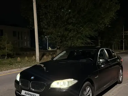BMW 528 2010 года за 9 460 000 тг. в Алматы – фото 14