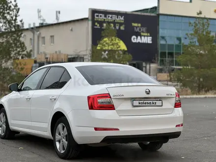 Skoda Octavia 2015 года за 6 750 000 тг. в Уральск – фото 7