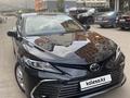 Toyota Camry 2023 года за 17 200 000 тг. в Астана – фото 2