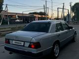 Mercedes-Benz E 260 1992 года за 970 000 тг. в Сарыагаш – фото 5