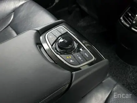 Hyundai Grandeur 2015 года за 9 300 000 тг. в Алматы – фото 14