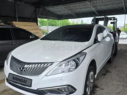 Hyundai Grandeur 2015 года за 9 300 000 тг. в Алматы – фото 8
