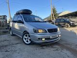 Toyota Ipsum 1996 года за 3 100 000 тг. в Риддер