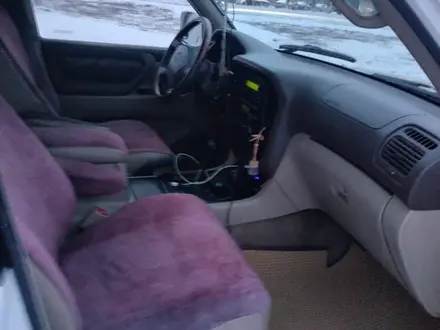 Toyota Land Cruiser 2000 года за 8 500 000 тг. в Актобе – фото 7
