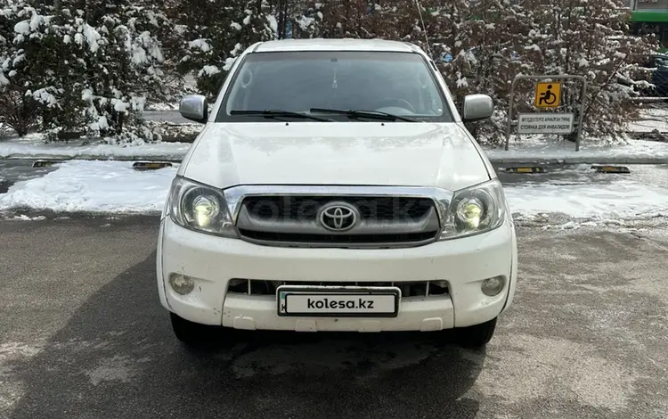 Toyota Hilux 2008 года за 5 500 000 тг. в Алматы