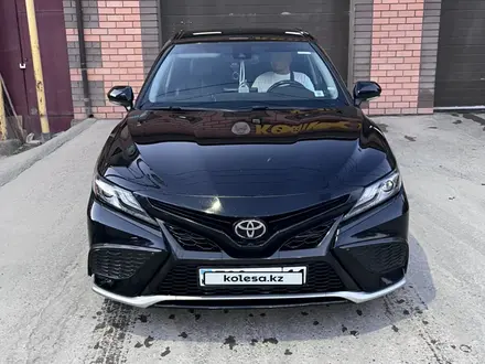 Toyota Camry 2021 года за 14 500 000 тг. в Кызылорда – фото 15