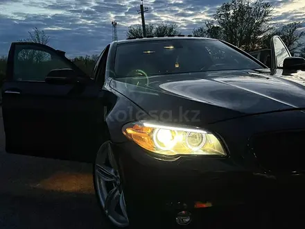 BMW 535 2014 года за 9 300 000 тг. в Актобе – фото 2