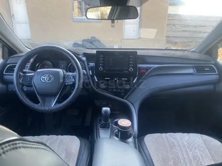 Toyota Camry 2020 года за 12 500 000 тг. в Кызылорда – фото 3