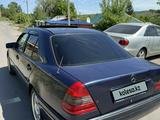 Mercedes-Benz C 180 1995 годаүшін2 000 000 тг. в Усть-Каменогорск – фото 5