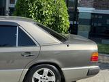 Mercedes-Benz E 200 1992 годаfor1 800 000 тг. в Шымкент – фото 2