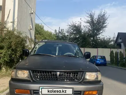 Mitsubishi Montero Sport 1999 года за 4 500 000 тг. в Алматы – фото 2