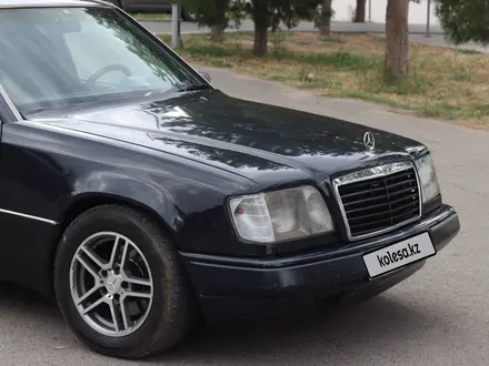 Mercedes-Benz E 280 1995 года за 2 500 000 тг. в Алматы – фото 3