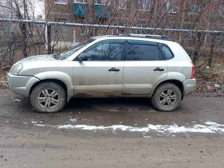 Hyundai Tucson 2008 года за 5 000 000 тг. в Уральск – фото 2